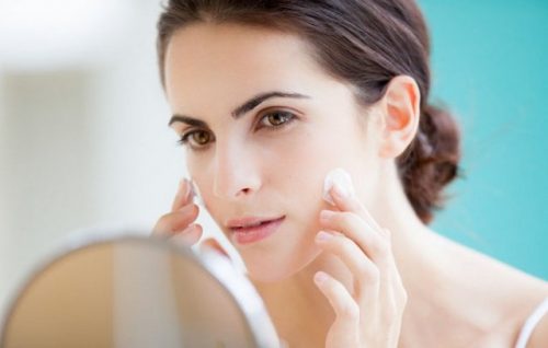 4 cách chăm sóc da đẹp đơn giản hằng ngày