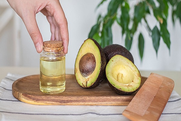 cach-cham-soc-toc-rung-nhieu-de-moc-lai-nhanh2